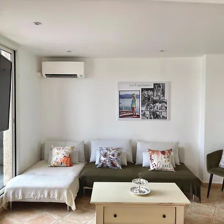 公寓 Les Tropeziennes - Chic Triplex Balcon Vue Marina 孔格林