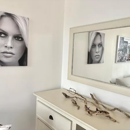 Les Tropeziennes - Chic Triplex Balcon Vue Marina * Cogolin